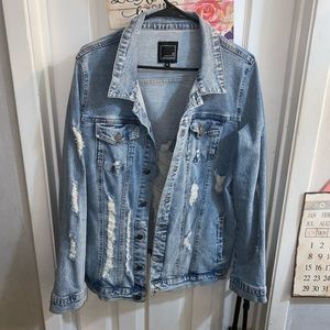 Lily & Lottie Kolbie Distressed Denim Jacket